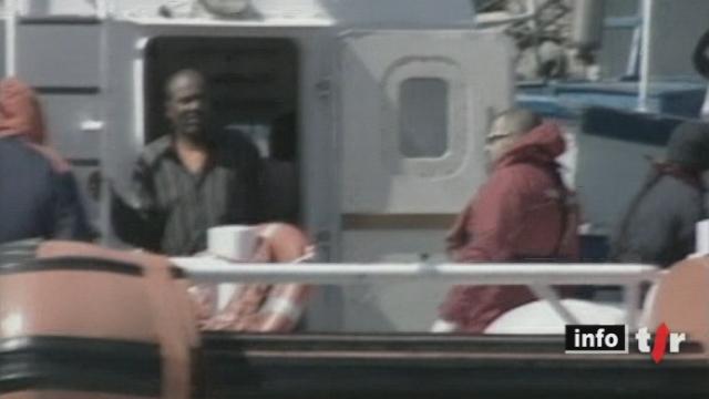 Italie / immigration sur l'île de Lampedusa: une embarcation a chaviré avec plus de 200 réfugiés à son bord, au moins 150 personnes sont portées disparues