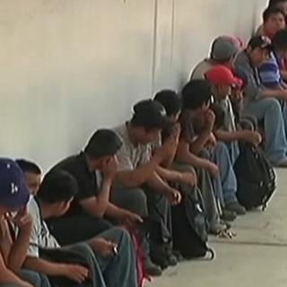 513 clandestins mexicains retrouvés dans 2 camions