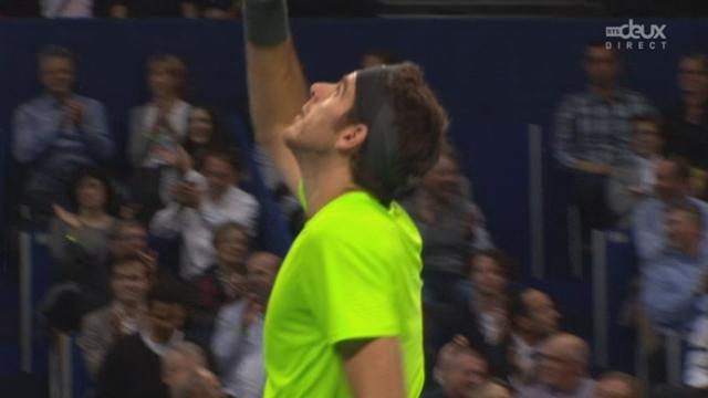 Tennis - Swiss Indoors. 1/2 Final. Del Potro - Gasquet (6-2, 6-2): Del Potro sur les traces de son compatriote Nalbandian, remporte son tiquet pour la final.