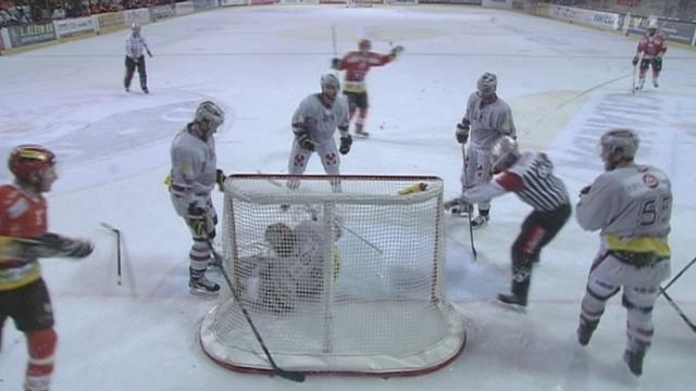 Hockey / LNA (38e j.): Bienne - Genève (0-3) + itw Anthony Huguenin (défenseur Bienne) et Marc Gautschi (défenseur Genève)