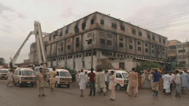 Une centaine de morts dans un incendie au Pakistan