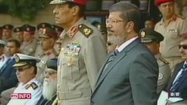 Egypte: le Parlement s'est réuni mardi suite au décret du président Mohamed Morsi ordonnant son rétablissement