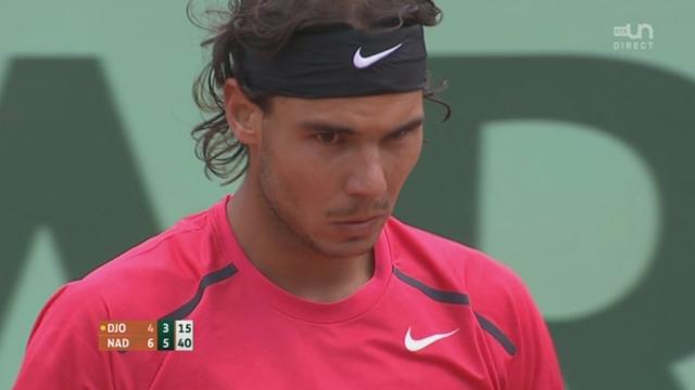 Nadal - Djokovic / Finale: Reprise du jeu après 34mn d'arrêt et Nadal s'adjuge la 2ème manche (6-3)
