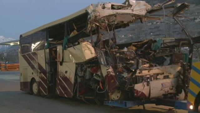 Séquences choisies - Les images du bus accidenté