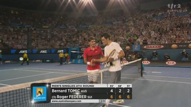 Tennis / Open D'Australie (1/8 de finale): Bernard Tomic (AUS) - Roger Federer (SUI). Le Suisse s'impose sans coup férir en 3 manches (6-4 6-2 6-2)