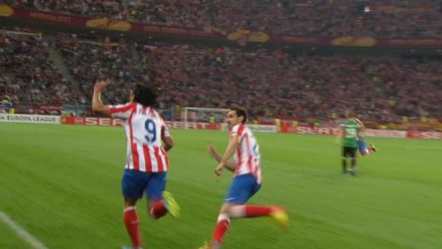 Finale. Atletico Madrid - Athletic Bilbao. 7e minute: Falcao ouvre le score (1-0)