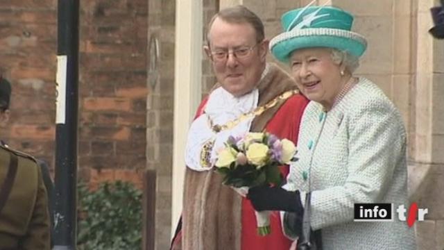 Royaume-Uni : les cérémonies pour les 60 ans de règne d'Elizabeth II ont débuté