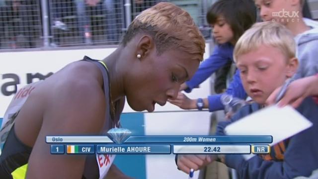 Ligue de diamant - 200m dames : Murielle Ahouré distance largement les autres coureuses et réalise un temps de 22’42’’.
