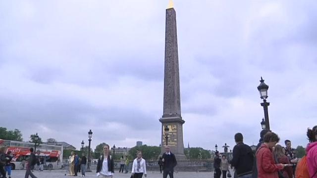 Séquences choisies - Paris se prépare à la fête