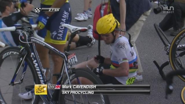 4ème étape (Abbeville - Rouen). Une chute à 3 kilomètres de l'arrivée et la victoire au sprint d'André Greipel (ALL). Cancellara reste en jaune.