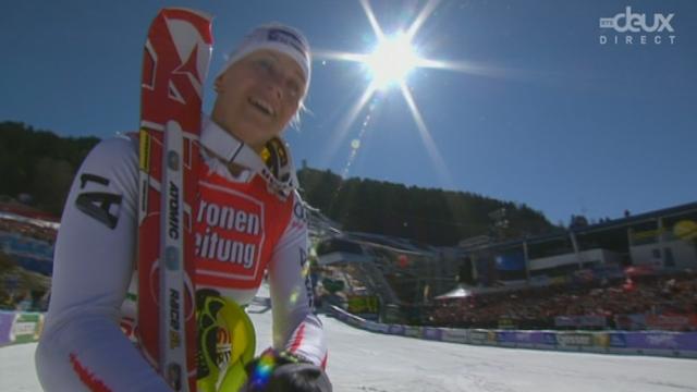 Coupe du monde (Schladming/AUT). Slalom  (2e manche): Veronika Zuzulova (TCH), leader après la manche initiale, devra se contenter de sa 6e lace de dauphine!