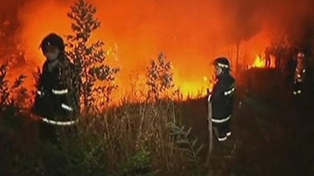 Une quinzaine d'incendies ravagent le Chili