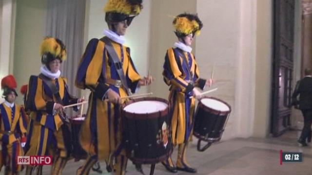 Vatican: les soldats de la garde suisse enregistreront un disque de chansons traditionnelles de Noël