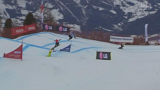 Snowboard / Veysonnaz : Emilie Aubry chute elle aussi. Elle ne passera pas les demi-finales.