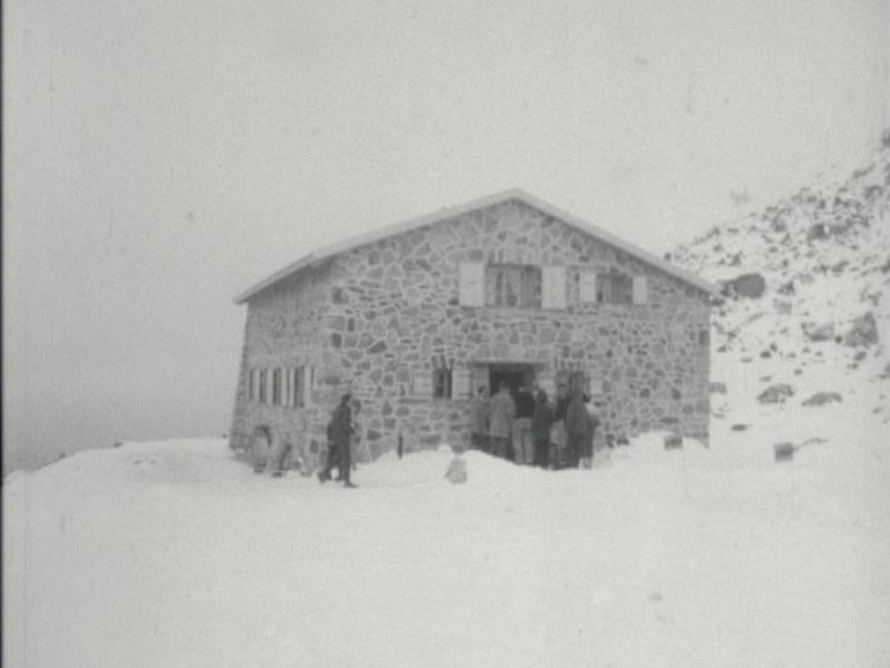 Cabane de Bella-Tola