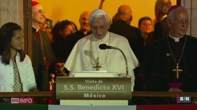 En voyage au Mexique, le Pape Benoît XVI a rencontré des proches de victimes de narco-trafiquants