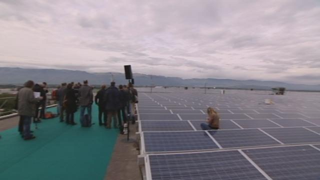 La plus grande centrale photovoltaïque suisse inaugurée