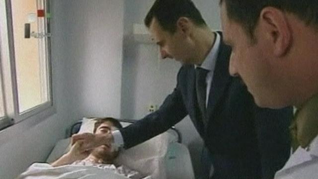 Séquences choisies - Al-Assad au chevet des blessés