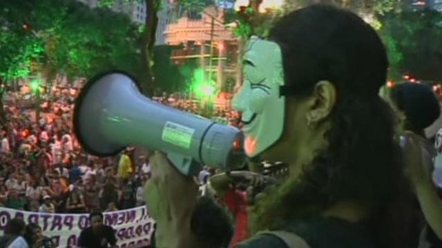 Séquences choisies - Manifestation en marge du Rio+20