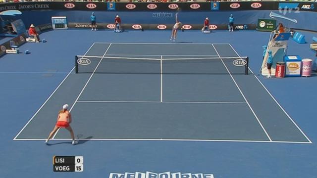 Tennis / Open d'Australie (1er tour): Sabine Lisicki (ALL) - Stefanie Vögele (SUI). La Suissesse marque les 2 premiers points, amis, pourtant, se fait breaker dès ce premier jeu du match