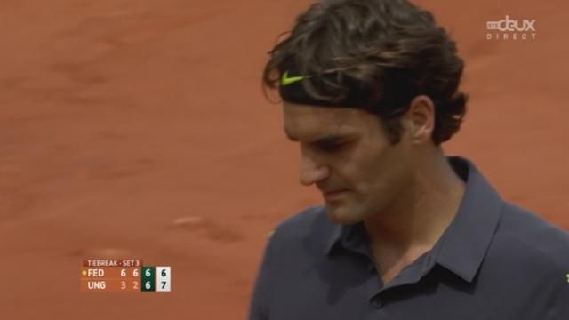 Roger Federer laisse passer 2e balles de match et Ungur s’impose 7-6 dans ce 3e set