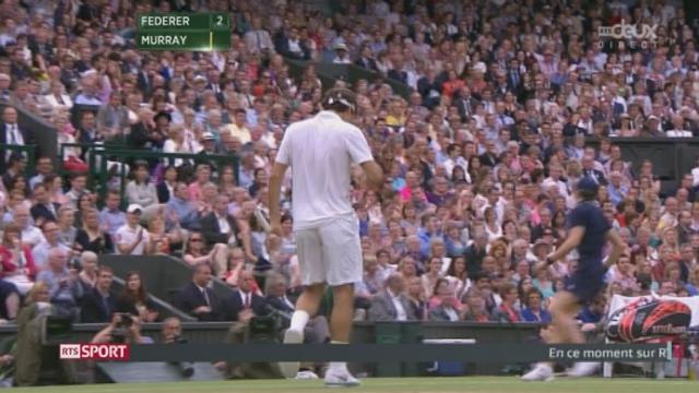 Finale: 4e manche. Federer fait le breaksur un magnifique point dans le 5e jeu