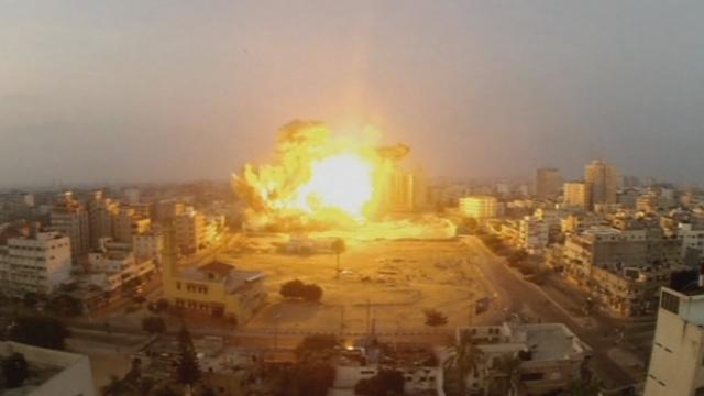 Séquences choisies - Bombardements israéliens sur Gaza