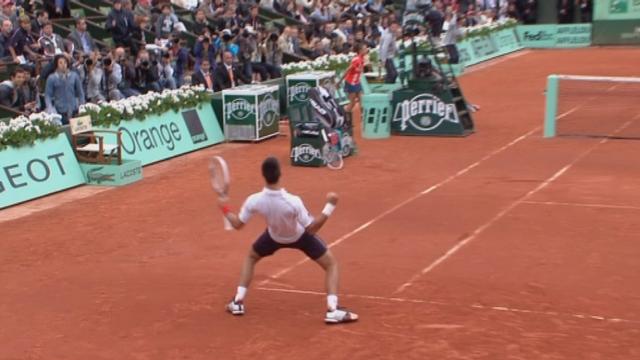 ¼ : Tsonga-Djokovic. Le Serbe revient de loin, le Français s’en veut (6-1/5-7/5-7/7-6/6-1). Djokovic retrouvera Federer en demi-finale.
