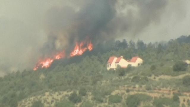 Séquences choisies - Le Colorado en proie aux flammes