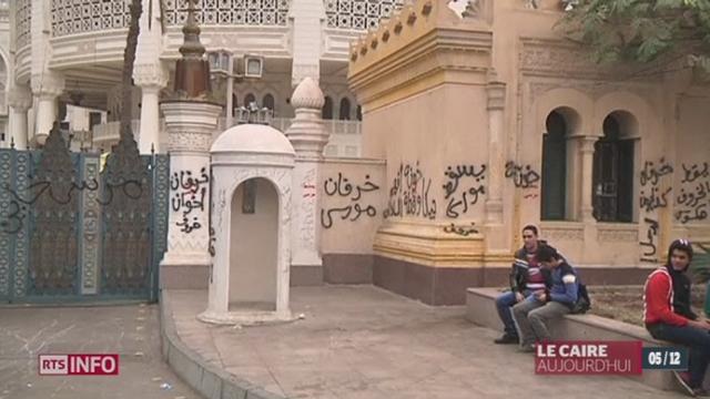 Egypte : mardi 4 décembre les manifestants anti Mohamed Morsi, ont forcé le président à quitter son palais