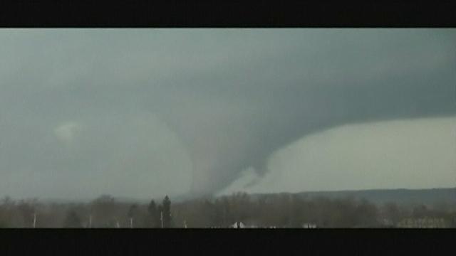 Séquences choisies - Tornades dévastatrices aux USA