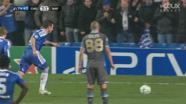 (1/8 de finale, retour). Chelsea - Napoli. 76e minute: Dossena touche la balle de la main. Penalty. Lampard transforme (3-1). Jouera-t-on les prolongations?