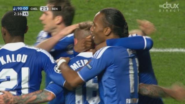 Meireles composte le ticket de Chelsea à la 92e minute en contre-attaque (2-1). Mais rien n'a été facile pour les Anglais face à une excellente équipe de Benfica.