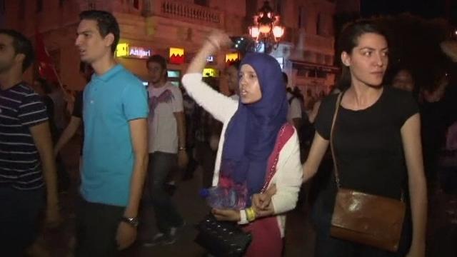 Manifestations à Tunis dans la nuit de jeudi à vendredi