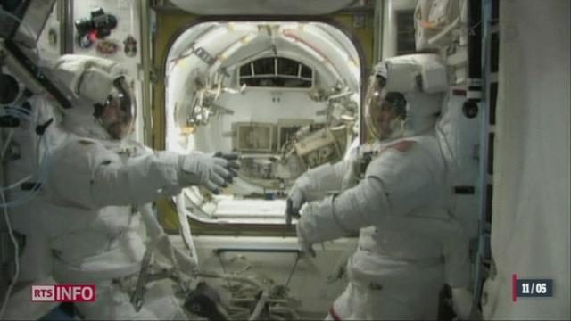 Deux astronautes de la station spatiale internationale sont sortis dans l'espace pour réparer une fuite d’ammoniac