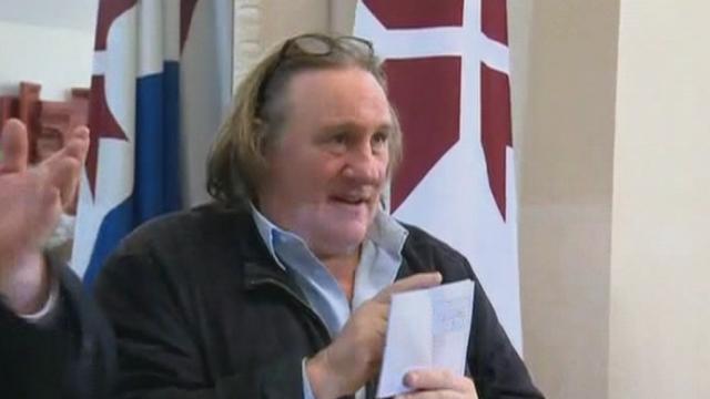 Gérard Depardieu reçoit son permis de séjour russe