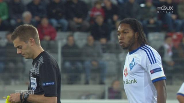 Thoune - Dynamo Kiev. 17e: les Ukrainiens ne sont plus que 10. Mbokani est expulsé