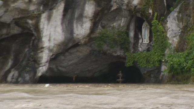 Lourdes sous les eaux