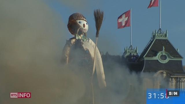 Zurich a brûlé son bonhomme hiver pour la Sechseläuten