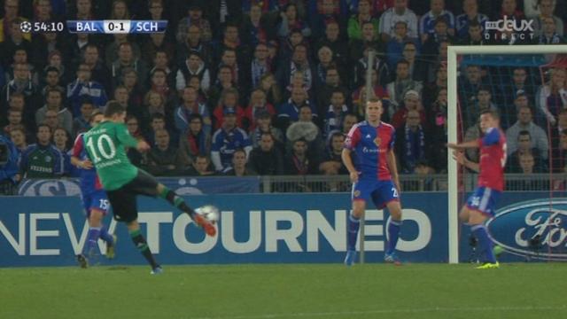 Gr. E (2e journée). FC Bâle - Schalke 04 (0-1). 54e minute: cette fois-ci, ça y est, Julian Draxler, d'une magnifique demi-volée, trouve l'ouverture