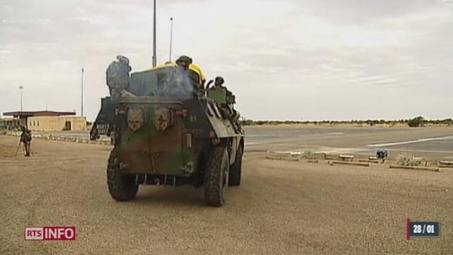 Mali : les armées française et malienne ont repris l'aéroport de Tombouctou