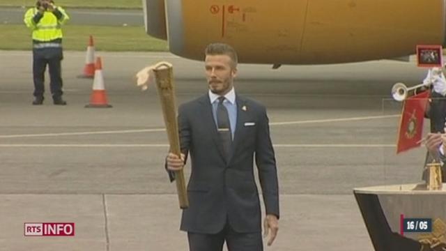 Le footballeur anglais David Beckham prend sa retraite sportive