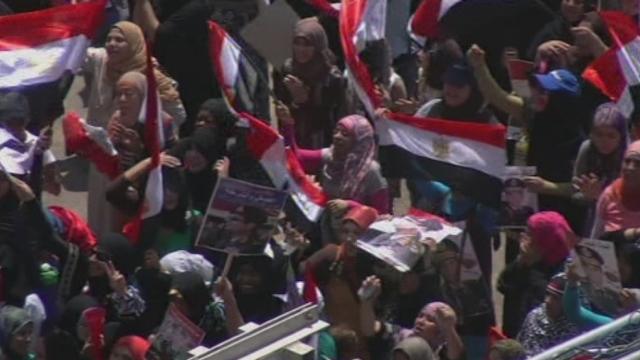 Les anti-Morsi réunis sur la place Tahrir au Caire