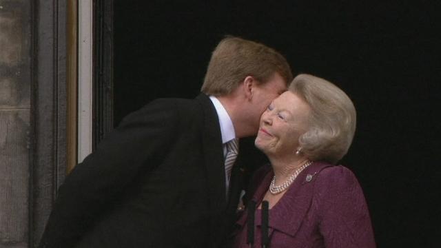 La reine Beatrix abdique