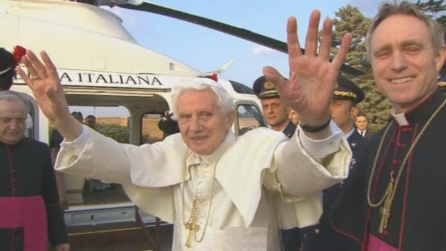 Benoît XVI quitte le Vatican