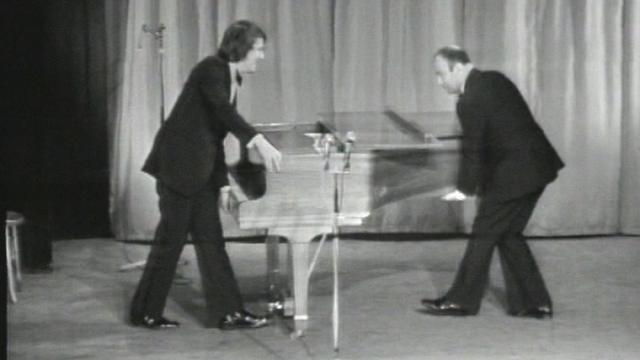 Fernand Raynaud et Alain Morisod au Casino Théâtre en 1972. [RTS]