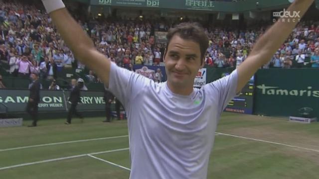 Finale: Roger Federer (SUI) - Mikhail Youzhny (RUS). 3e manche: à 5-4, le Suisse sert pour le gain du tournoi