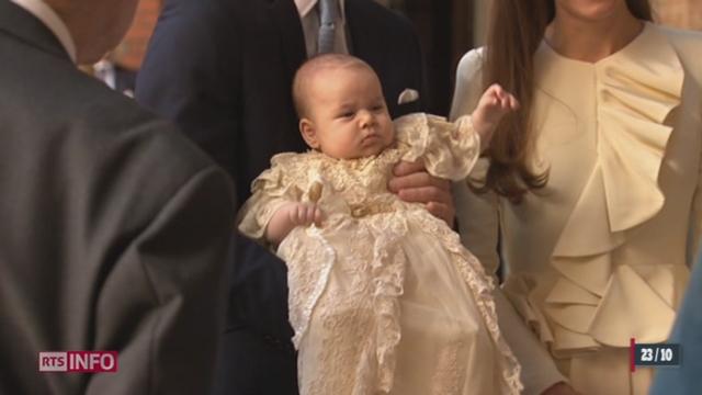 Royaume-Uni: George, enfant royal, a été baptisé