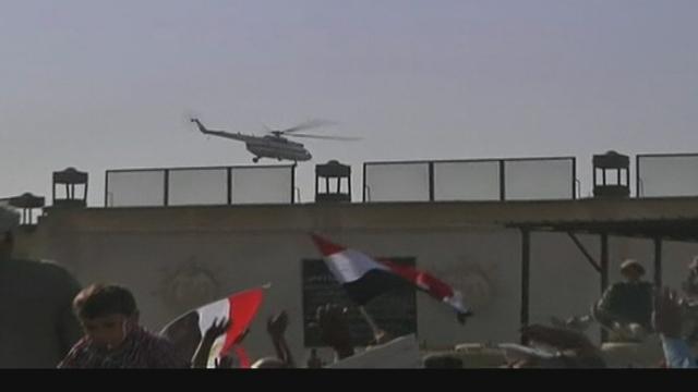 Hosni Moubarak transféré par hélicoptère