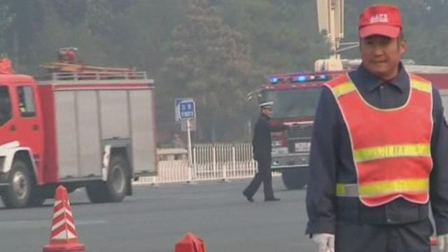 Evacuation de la place Tiananmen
